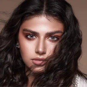 Bella - Sandy Gray